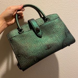 ✨New✨ COACH New York Hologram Iridescent Mercer 24 Satchel Crossbody Bag 👜